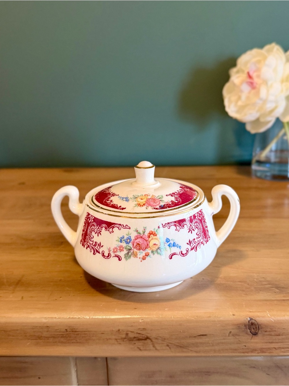 Vintage Homer Laughlin Purple Rose Sugar Bowl Red Trim w Lid